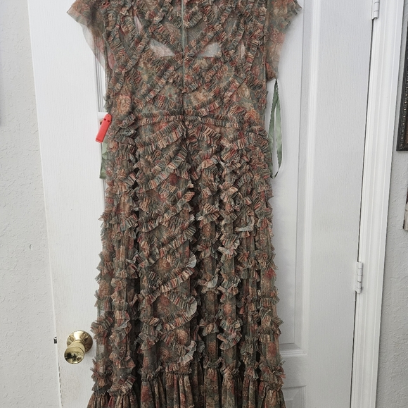 Mac Duggal Floral Print Crew Neck Cap Sleeve Ruffle Embellished Tiered Hem Dress - Picture 8 of 12